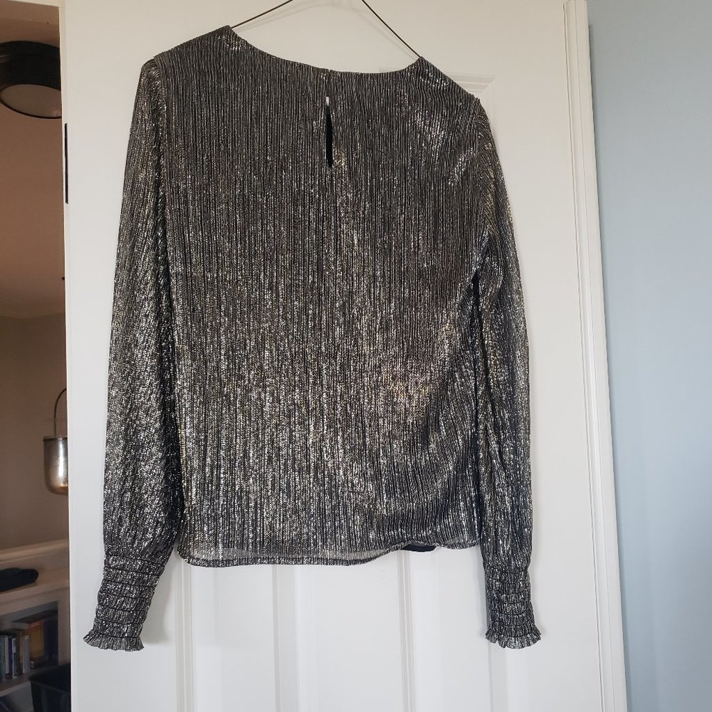 Banana Republic, XS, metallic top!